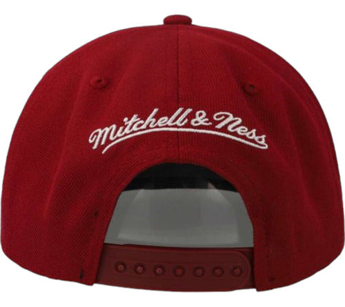 Gorra Mitchell & Ness  Nba Team Ground 2.0 Ajustable