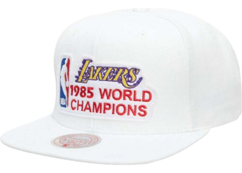 Gorra Mitchell & Ness Los Angeles Lakers 1985worl Champions