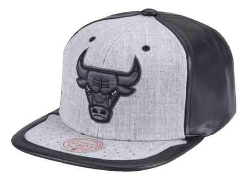 Gorra Mitchell & Ness Chicago Bulls Visera Plana