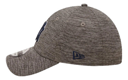 Gorra New Era New York Yankees 39thirty Essential D3