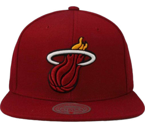 Gorra Mitchell & Ness  Nba Team Ground 2.0 Ajustable